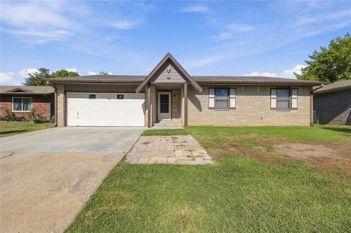 11847 E 62nd Pl, Broken Arrow, OK, 74012-1342 | Card Image