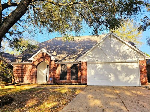7715 Lobera Dr, Houston, TX, 77083-3706 | Card Image