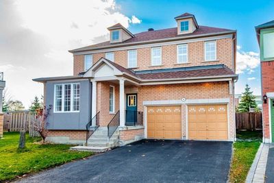 9 Kavanaugh Crt, House other with 4 bedrooms, 3 bathrooms and 4 parking in Ajax ON | Image 2