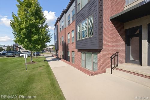 unit-a-1260 Diamond Ct, Royal Oak, MI, 48067-3776 | Card Image