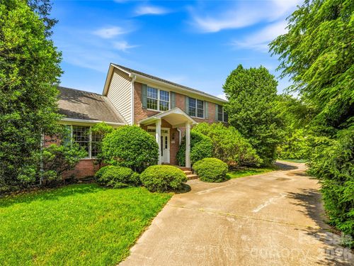 250 Midland Dr, Asheville, NC, 28804-1441 | Card Image