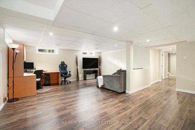 1208 Stanton Rd, House other with 3 bedrooms, 2 bathrooms and 5 parking in Ottawa ON | Image 14