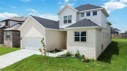 1071 Whistler St, Bentonville, AR, 72713-4151 | Card Image