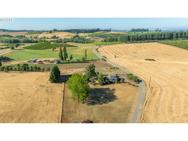 11795 Ne Finn Hill Loop, House other with 3 bedrooms, 2 bathrooms and 3 parking in Carlton OR | Image 6