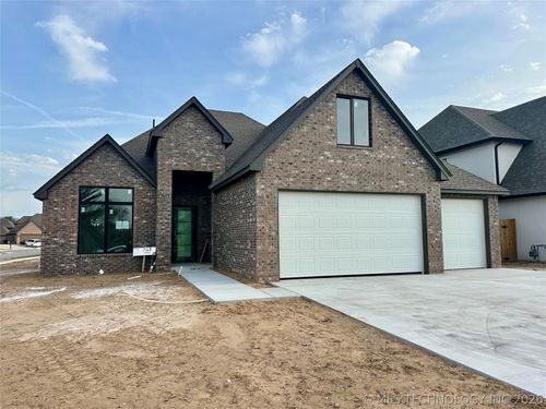 4110 W Albuquerque Street, Broken Arrow, OK, 74011 | Card Image