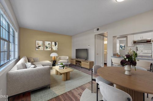 apt-130-807 W Trinity Ave, Durham, NC, 27701-1858 | Card Image