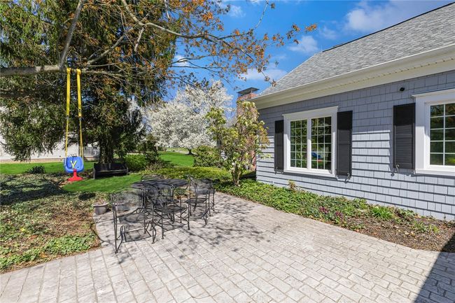 3945 Tuscarawas Rd, House other with 3 bedrooms, 3 bathrooms and 4 parking in Brighton Twp PA | Image 25