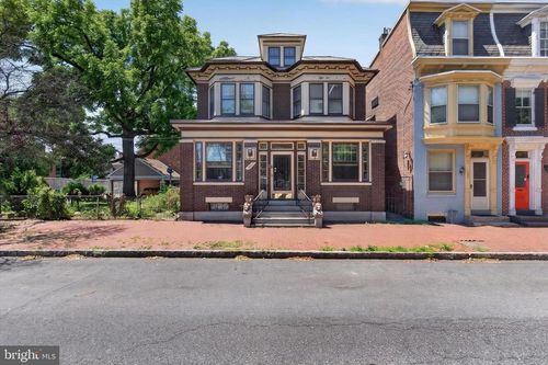 1222 Green St, HARRISBURG, PA, 17102-2748 | Card Image