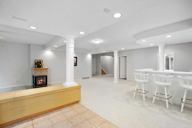 11 Patrick View Sw, House other with 4 bedrooms, 4 bathrooms and 4 parking in Calgary AB | Image 41