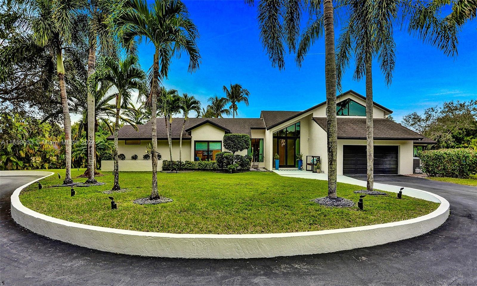 48th Pl, Southwest Ranches, FL 33332