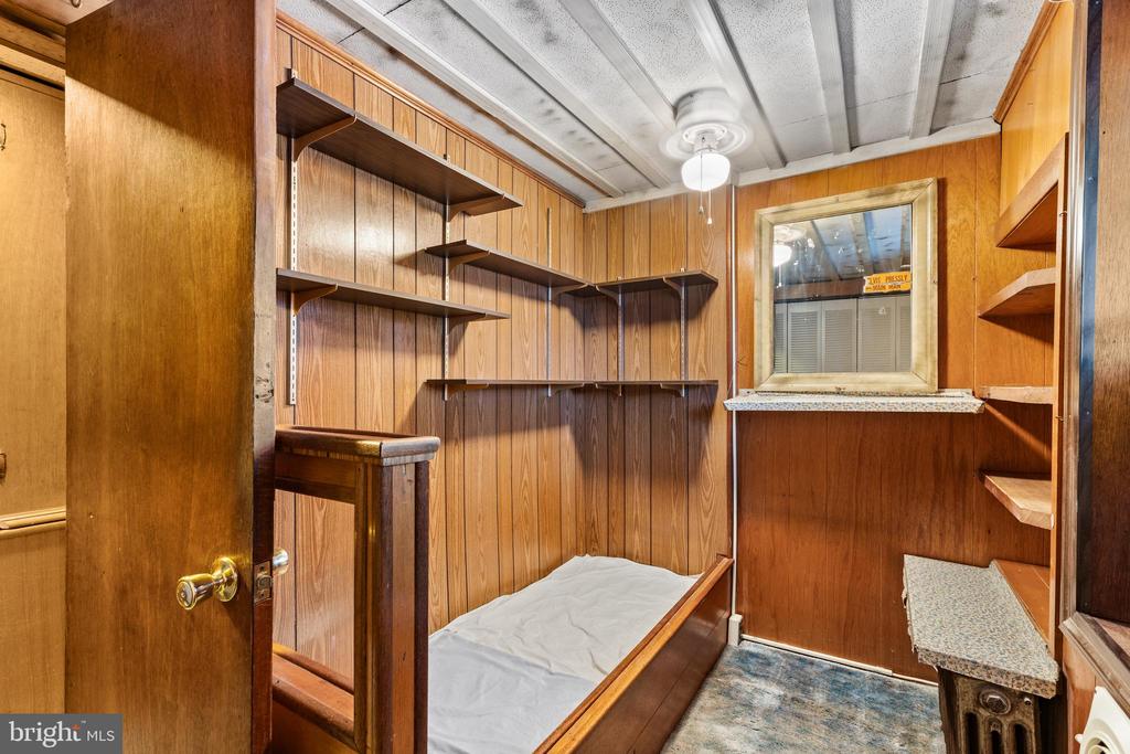 Residential in PHILADELPHIA 4