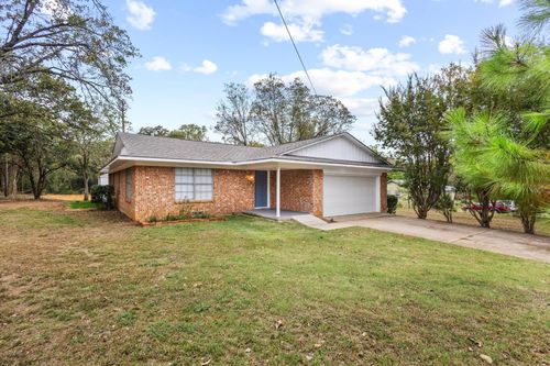 701 Star St, Denison, TX, 75020-7918 | Card Image