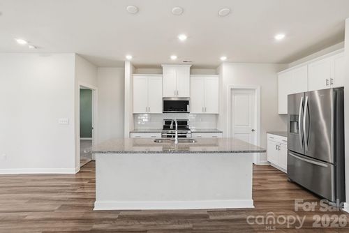 4526 Bright Rd, Charlotte, NC, 28214-2589 | Card Image