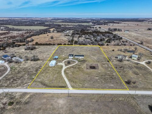 2120 Sw 63rd Ter, El Dorado, KS, 67042-7966 | Card Image