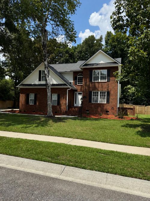111 Haleswood Cir, Goose Creek, SC, 29445-7081 | Card Image