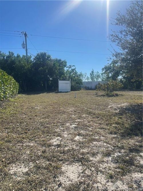 lot-49-331 Ne Tropicalia Ln, Jensen Beach, FL, 34957-5331 | Card Image