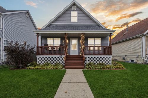 718 Prospect Ave, Kirkland, IL, 60146-8825 | Card Image