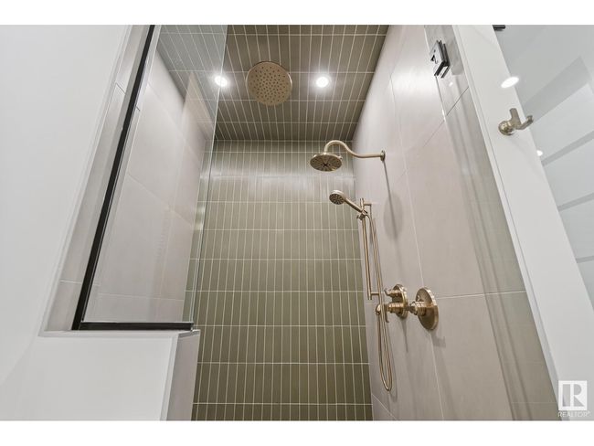 13804 85 Ave Nw, House other with 5 bedrooms, 5 bathrooms and null parking in Edmonton AB | Image 45