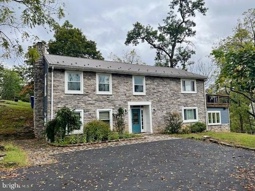 1801 Crums Mill Rd, HARRISBURG, PA, 17110-3612 | Card Image