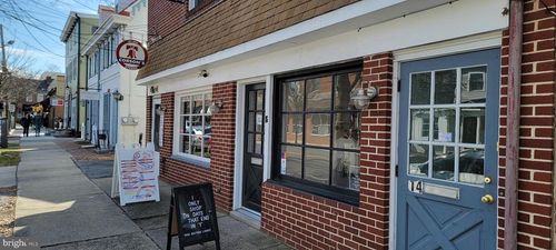 16 Tanner St, Haddonfield, NJ, 08033-2404 | Card Image