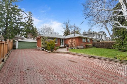 2470 Meadowood Cres, Oakville, ON, L6L1V6 | Card Image