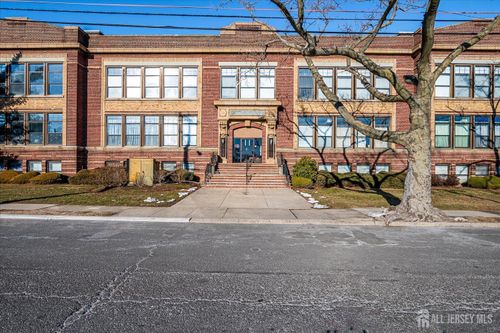 apt-6-434 Lawrence St, Perth Amboy, NJ, 08861-2147 | Card Image