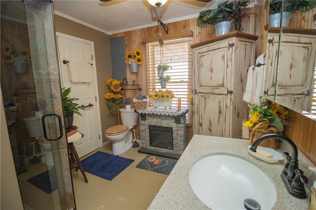 1586 Nc 1700, House other with 2 bedrooms, 2 bathrooms and null parking in Compton AR | Image 25