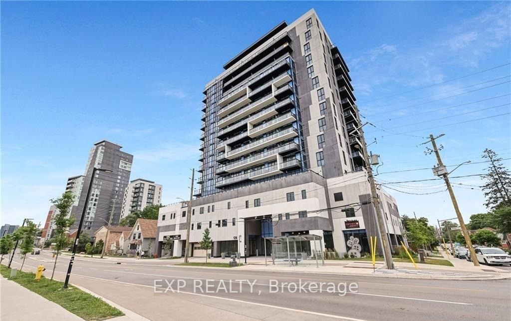 Residential Lease in Waterloo 3