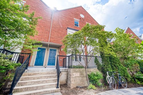 2-8 Frances Loring Lane, Toronto, ON, M4M3E8 | Card Image