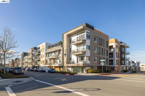 1-263 263 Llano De Los Robles Ave, San Jose, CA, 95136 | Card Image