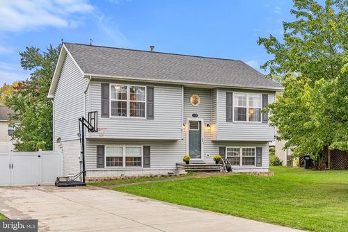 102 Berkshire Circle, WINCHESTER, VA, 22601 | Card Image