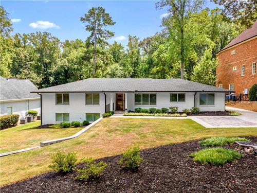 2176 Cumberland Dr Se, Smyrna, GA, 30080-4602 | Card Image
