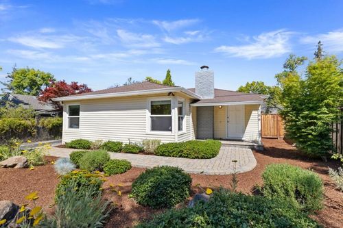 166 Willow Rd, Menlo Park, CA, 94025-2745 | Card Image