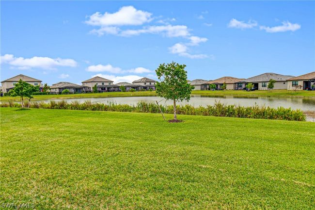 14008 Winding Cedar Way, House attached with 3 bedrooms, 2 bathrooms and null parking in FORT MYERS FL | Image 33