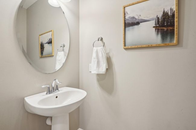 item_27.jpg | Image 19