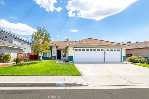 980 Lexington St, Hemet, CA, 92545-5313 | Card Image