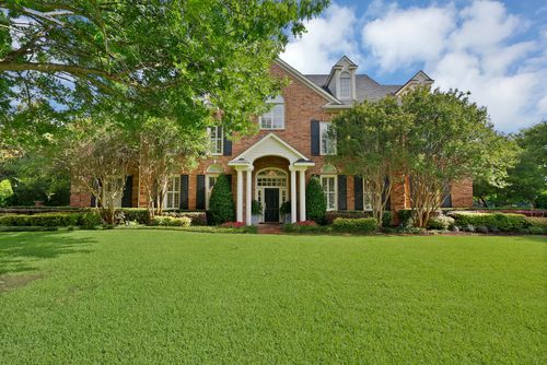 3109 Shadow Dr W, Arlington, TX, 76006-2771 | Card Image