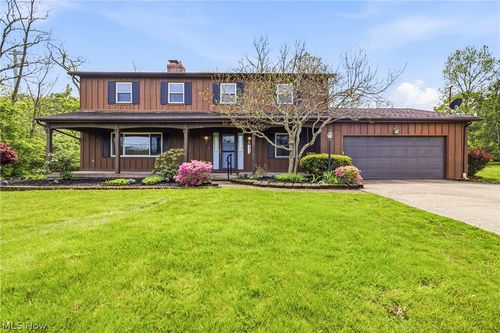 10610 Ridgewater Dr, Concord Twp, OH, 44077-5926 | Card Image