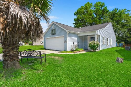 128 Coosawatchie St, Summerville, SC, 29485-6805 | Card Image