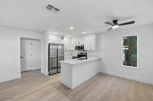 unit-751-601 Cabrillo Cir, Henderson, NV, 89015-6098 | Card Image