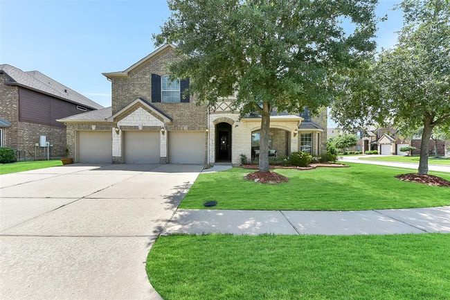 2102 Asbury Ct, House other with 5 bedrooms, 4 bathrooms and 3 parking in Pearland TX | Image 38