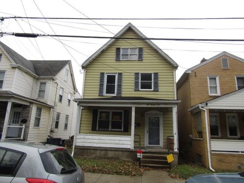 105 Broad St, Leetsdale, PA, 15056-1111 | Card Image