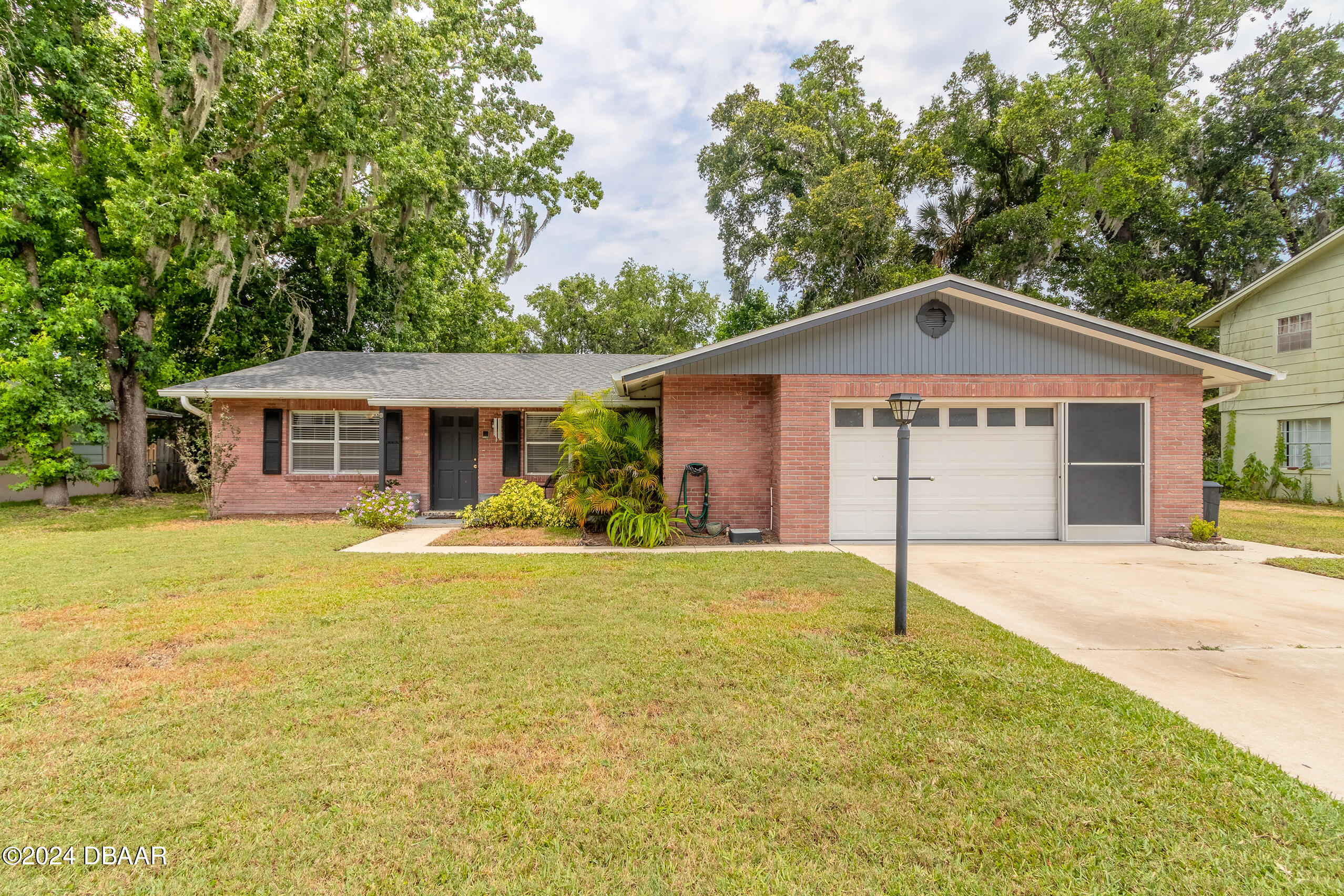 Hugh St, Port Orange, FL 32129
