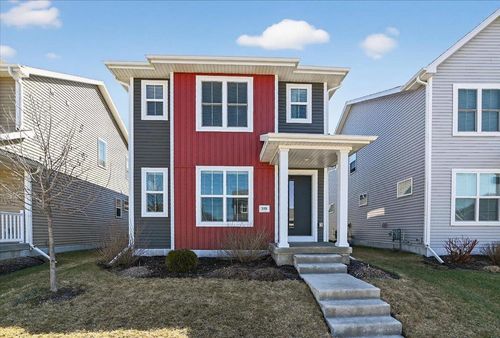 2135 Autumn Lake Pkwy, MADISON, WI, 53718-9275 | Card Image