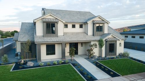 2784 S Farmland Dr, Washington, UT, 84780-3707 | Card Image
