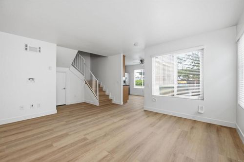 7107-6333 College Grove Way, San Diego, CA, 92115 | Card Image