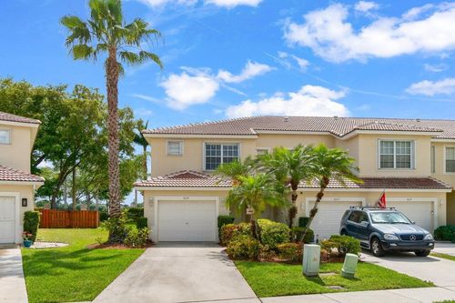 8127 Bellagio Ln, Boynton Beach, FL, 33472-2739 | Card Image