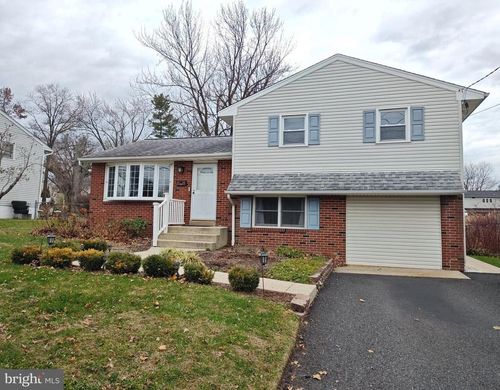 438 N Main St, TELFORD, PA, 18969-1958 | Card Image