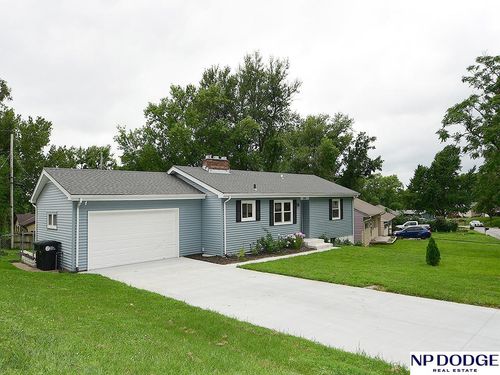 5719 Larimore Ave, Omaha, NE, 68104-2149 | Card Image