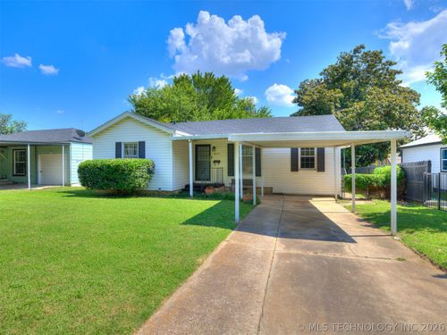 4642 14th Pl, Tulsa, OK, 74112-6114 | Card Image